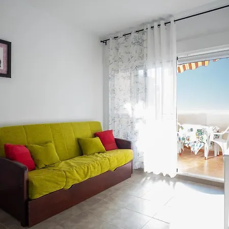 Con Terraza Y Piscina - Todoholiday * Benalmádena