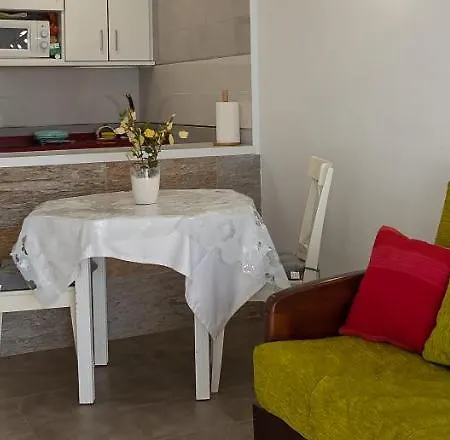Con Terraza Y Piscina - Todoholiday Apartmán Benalmádena