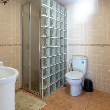 Con Terraza Y Piscina - Todoholiday Benalmádena